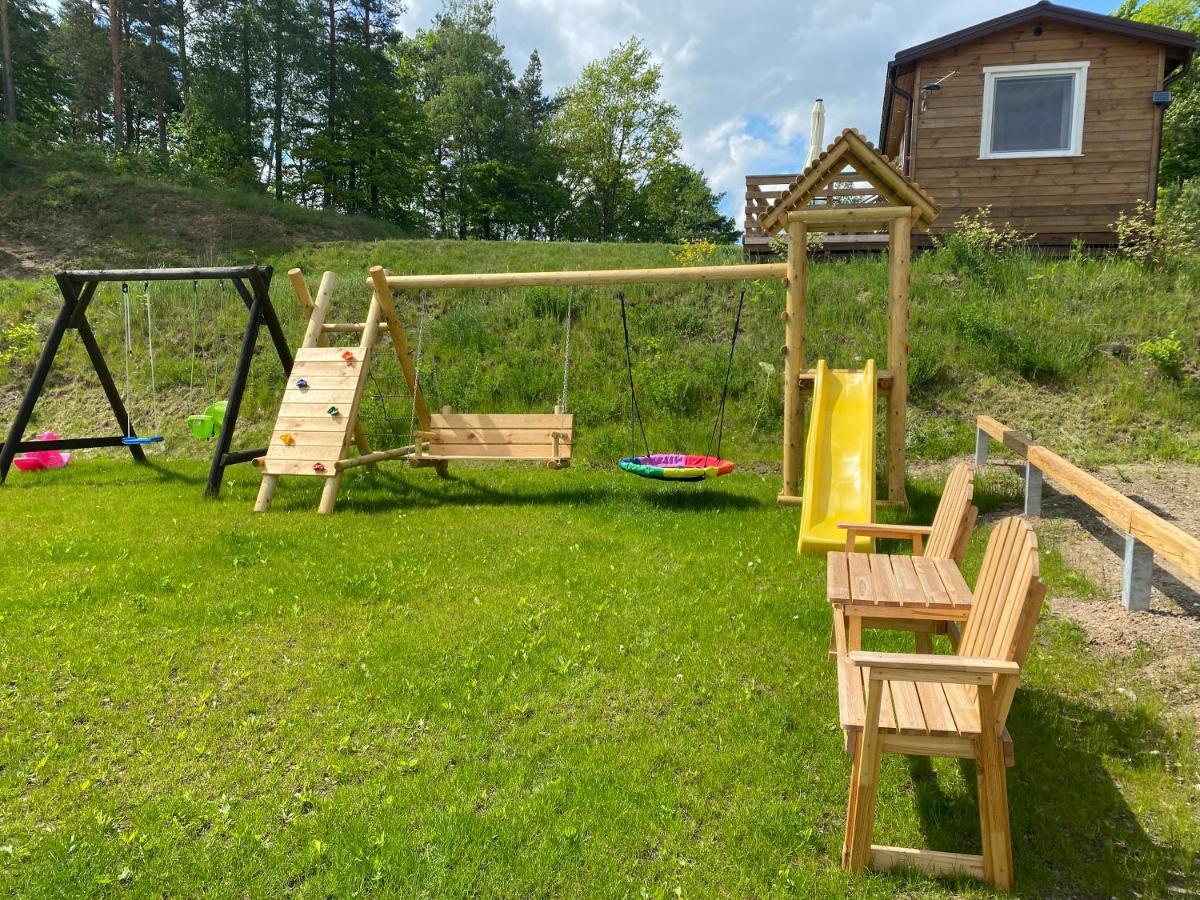 Miedzy Wodami - Domki Na Mazurach Mikołajki Bagian luar foto